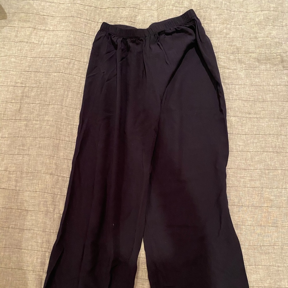Brandy Melville Navy Flowy Pants